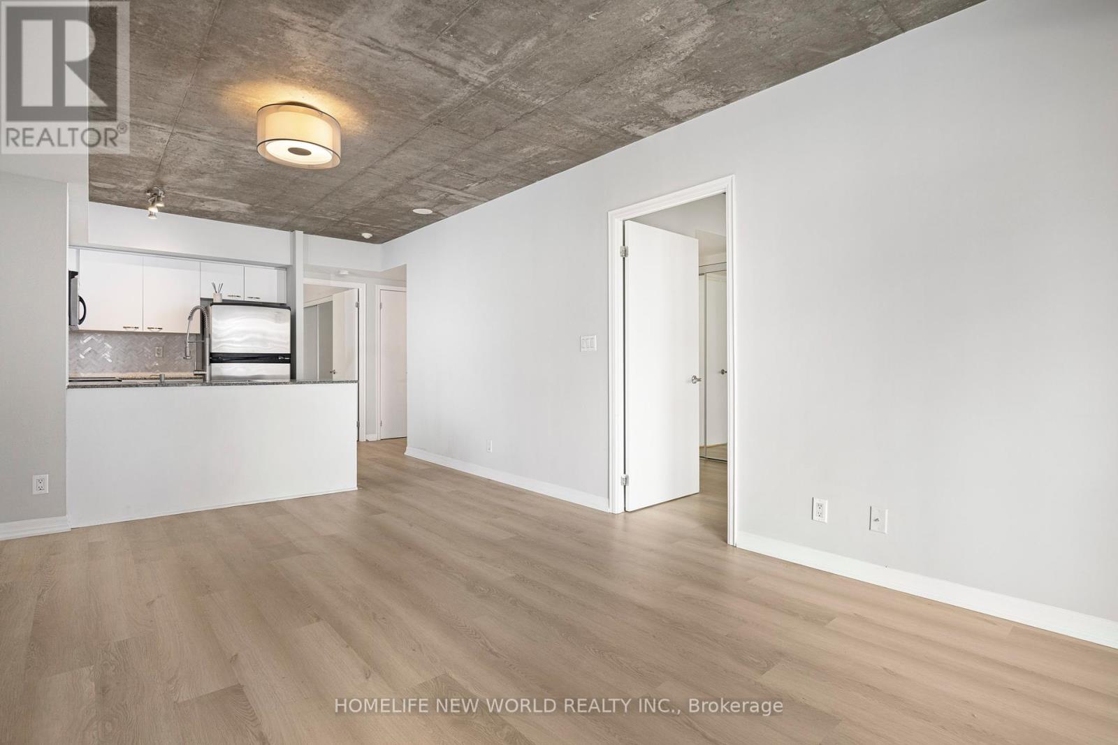 Photo 9 of 1108 22 Wellesley Street E, Toronto ON