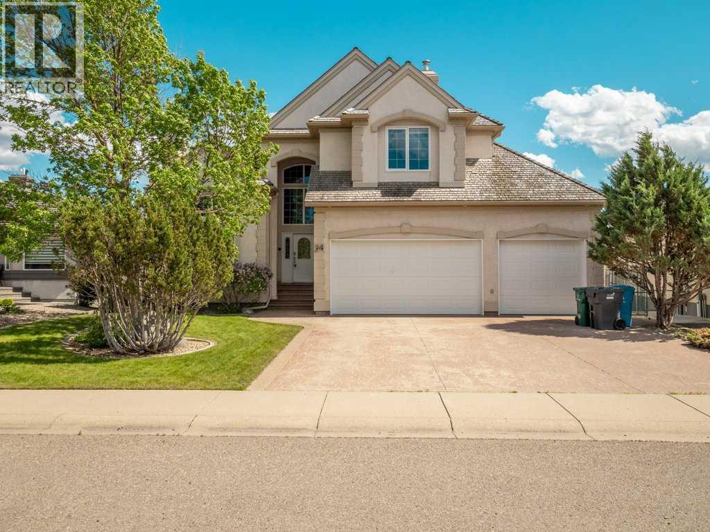 Photo 1 of 24 Fairmont Point S, Lethbridge AB