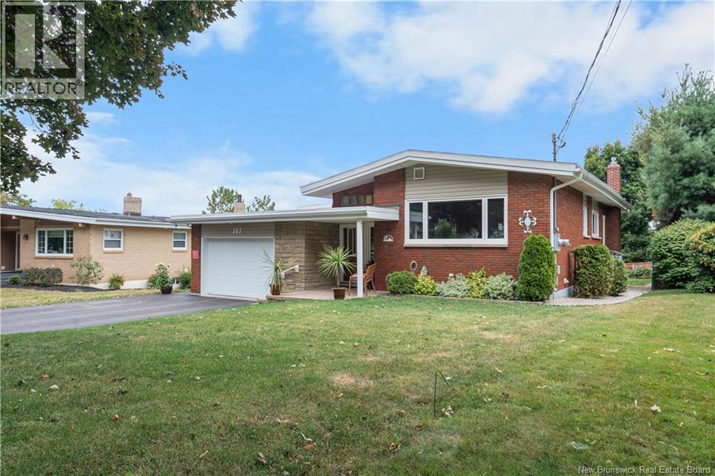 Photo 4 of 161 Hedgewood Drive, Moncton NB