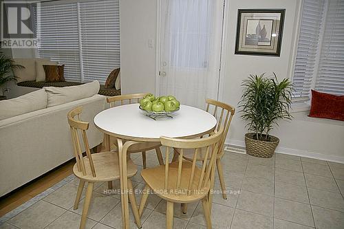 Photo 3 of 31 Baintree Street, Markham ON