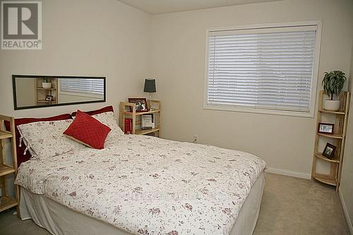 Photo 2 of 31 Baintree Street, Markham ON