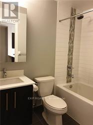 Photo 10 of 306 55 Oneida Crescent, Richmond Hill ON