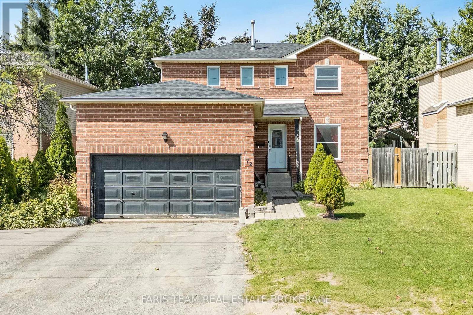 Photo 1 of 72 Livingstone Street W, Barrie ON