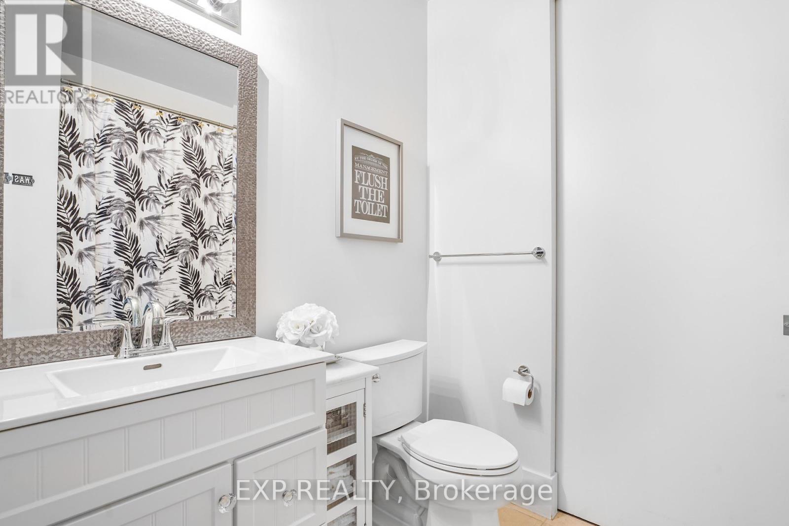 Photo 19 of 2913 103 The Queensway Avenue, Toronto ON