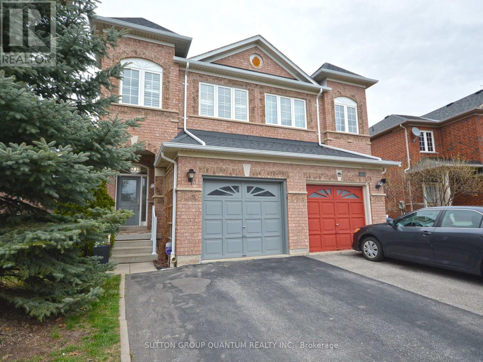 Photo 1 of 5679 Longboat Avenue, Mississauga ON
