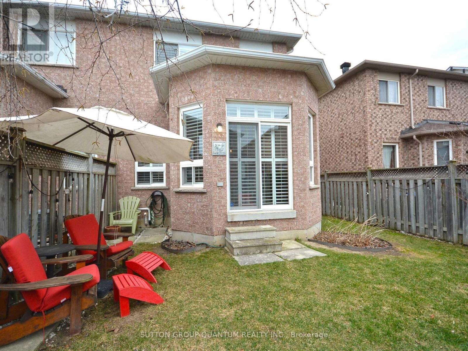 Photo 37 of 5679 Longboat Avenue, Mississauga ON