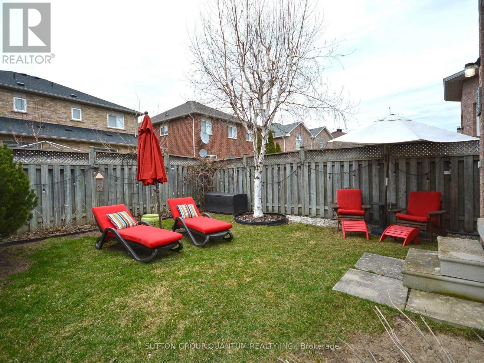 Photo 38 of 5679 Longboat Avenue, Mississauga ON