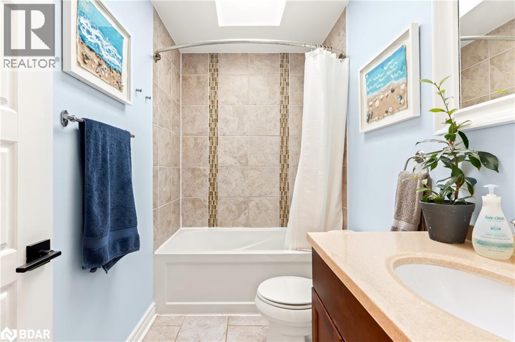 Photo 21 of 2656 Westshore Crescent, Severn ON