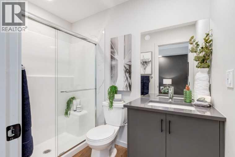 Photo 9 of 125 Belmont Way Sw, Calgary AB