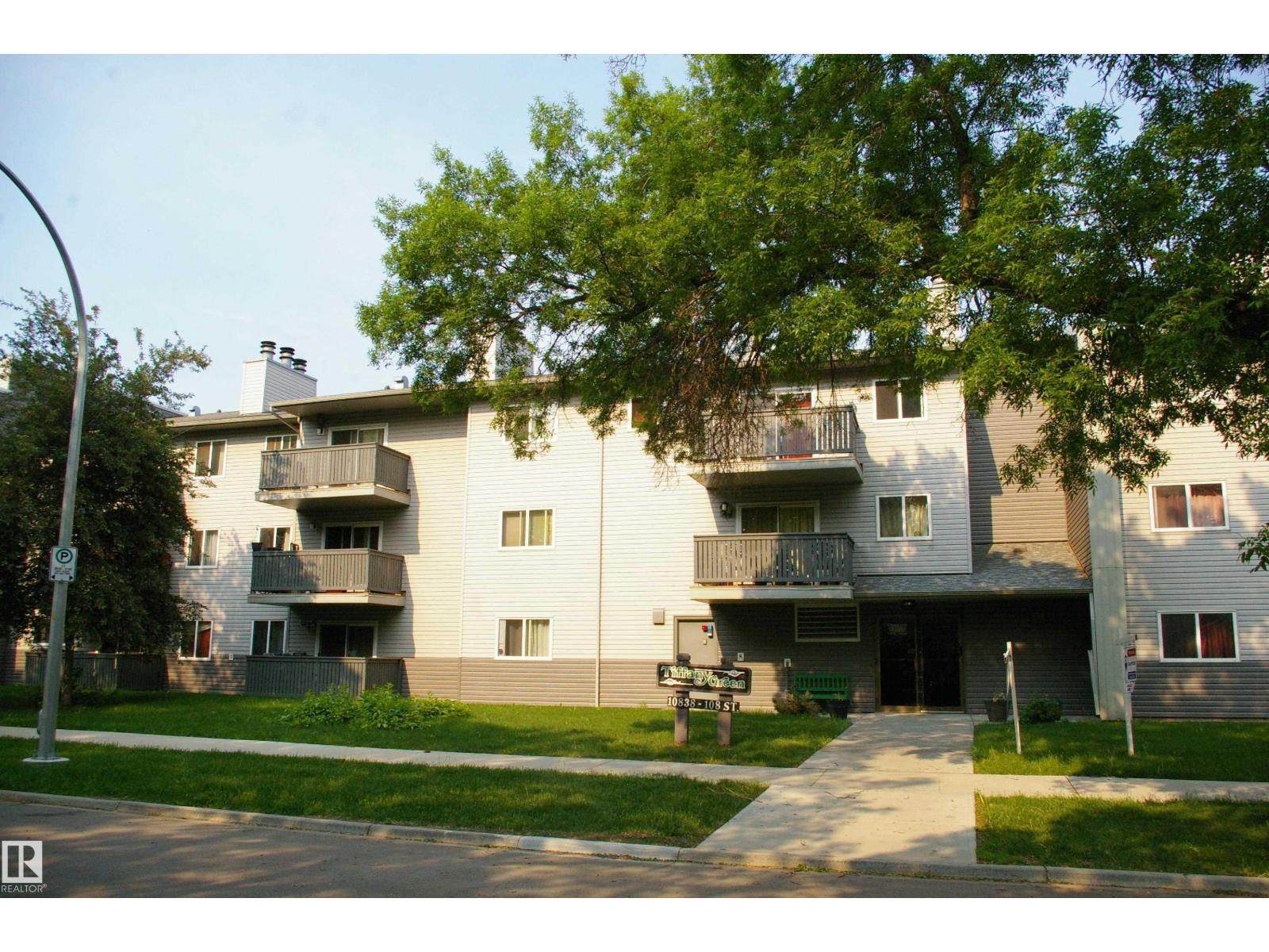 Photo 1 of 312 10838 108 St Nw, Edmonton AB