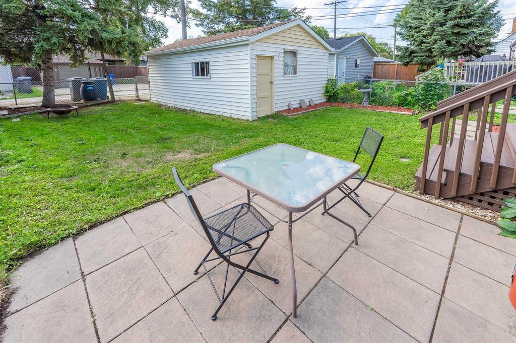Photo 22 of 1088 Warsaw Avenue, Winnipeg MB