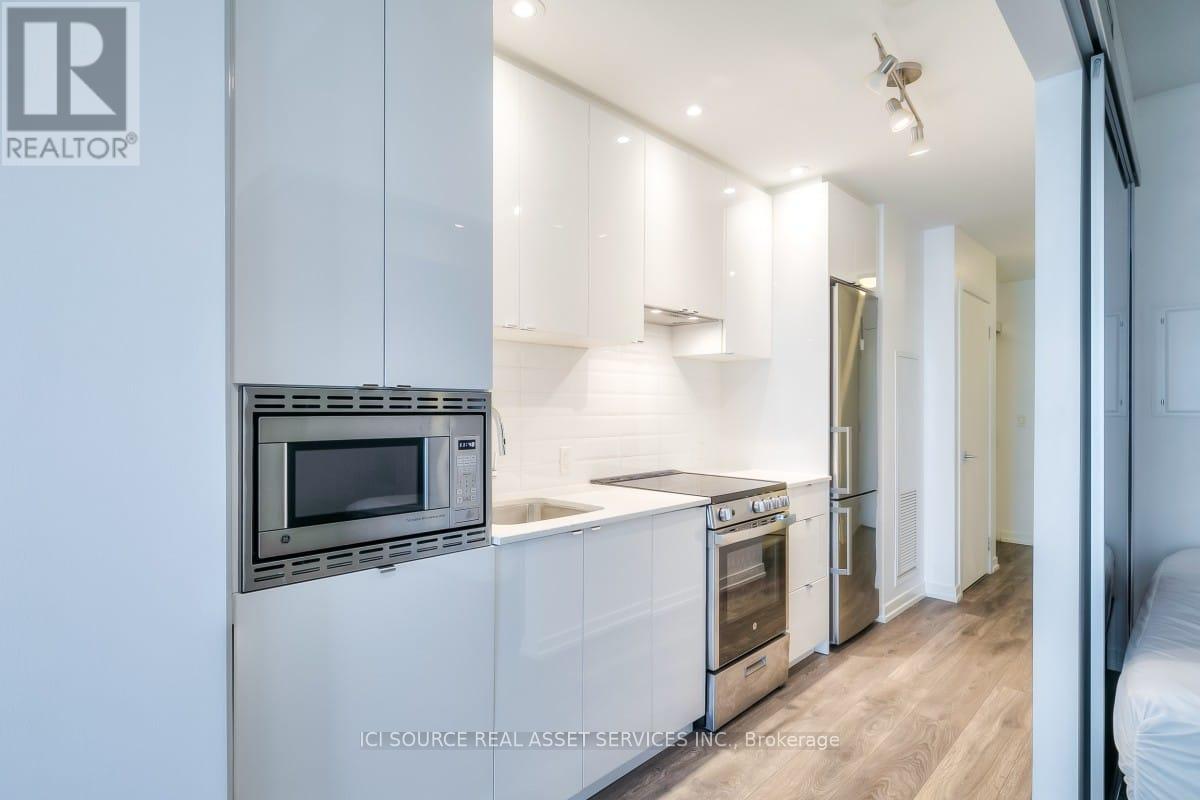 Photo 5 of 1506 49 East Liberty Street, Toronto ON