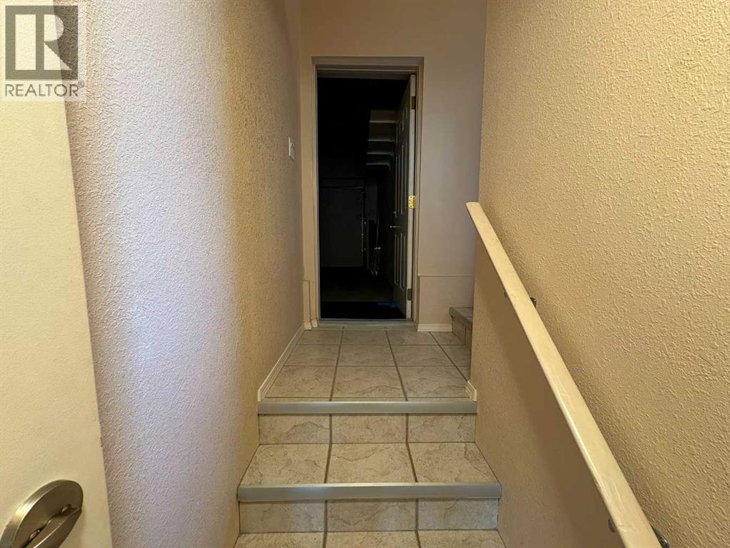 Photo 3 of B 410 Canyon Boulevard W, Lethbridge AB