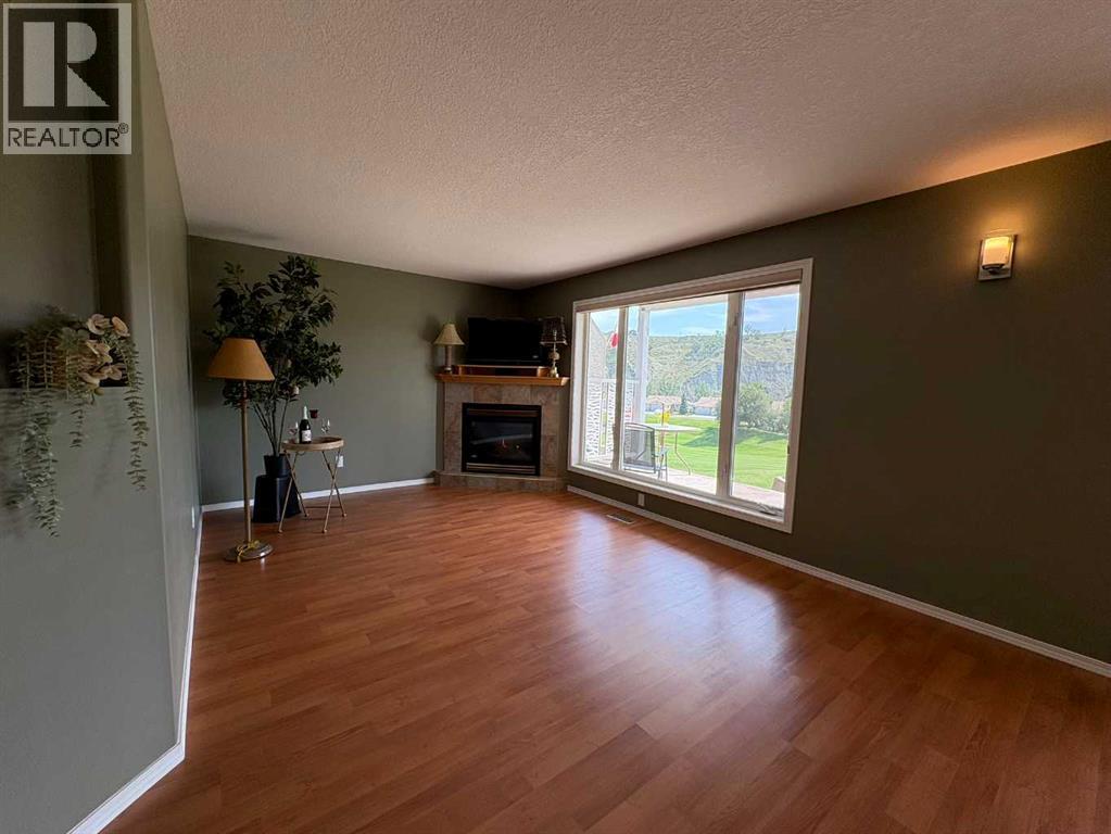 Photo 4 of B 410 Canyon Boulevard W, Lethbridge AB
