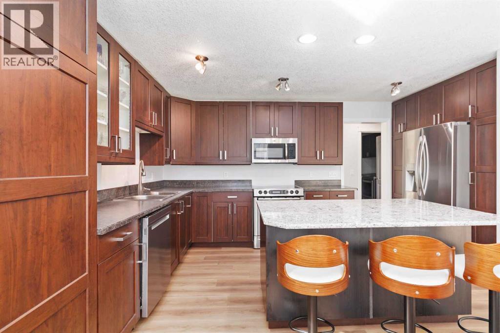 Photo 19 of 112 Potts Bay, Fort Mcmurray AB