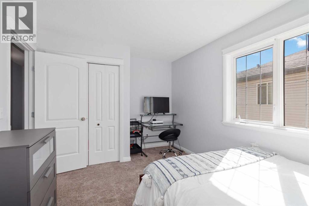 Photo 29 of 112 Potts Bay, Fort Mcmurray AB