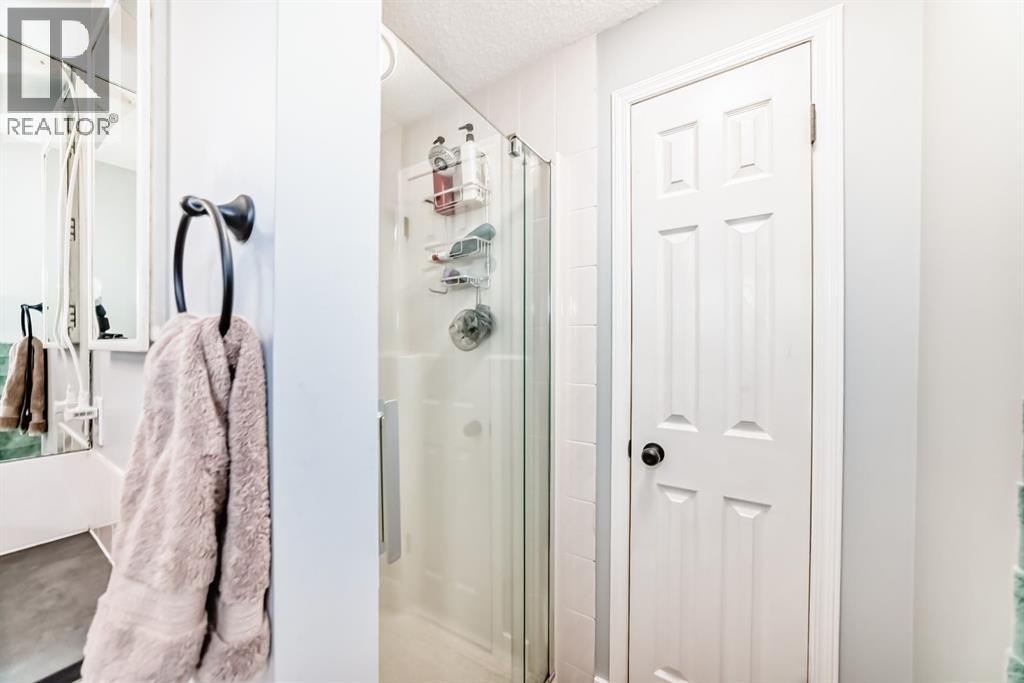 Single Family House for Sale in  Promenade Way SE McKenzie Towne Calgary 