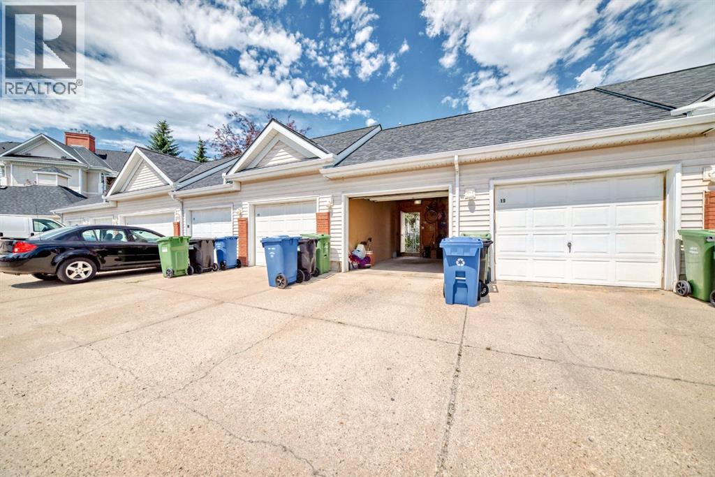 Single Family House for Sale in  Promenade Way SE McKenzie Towne Calgary 