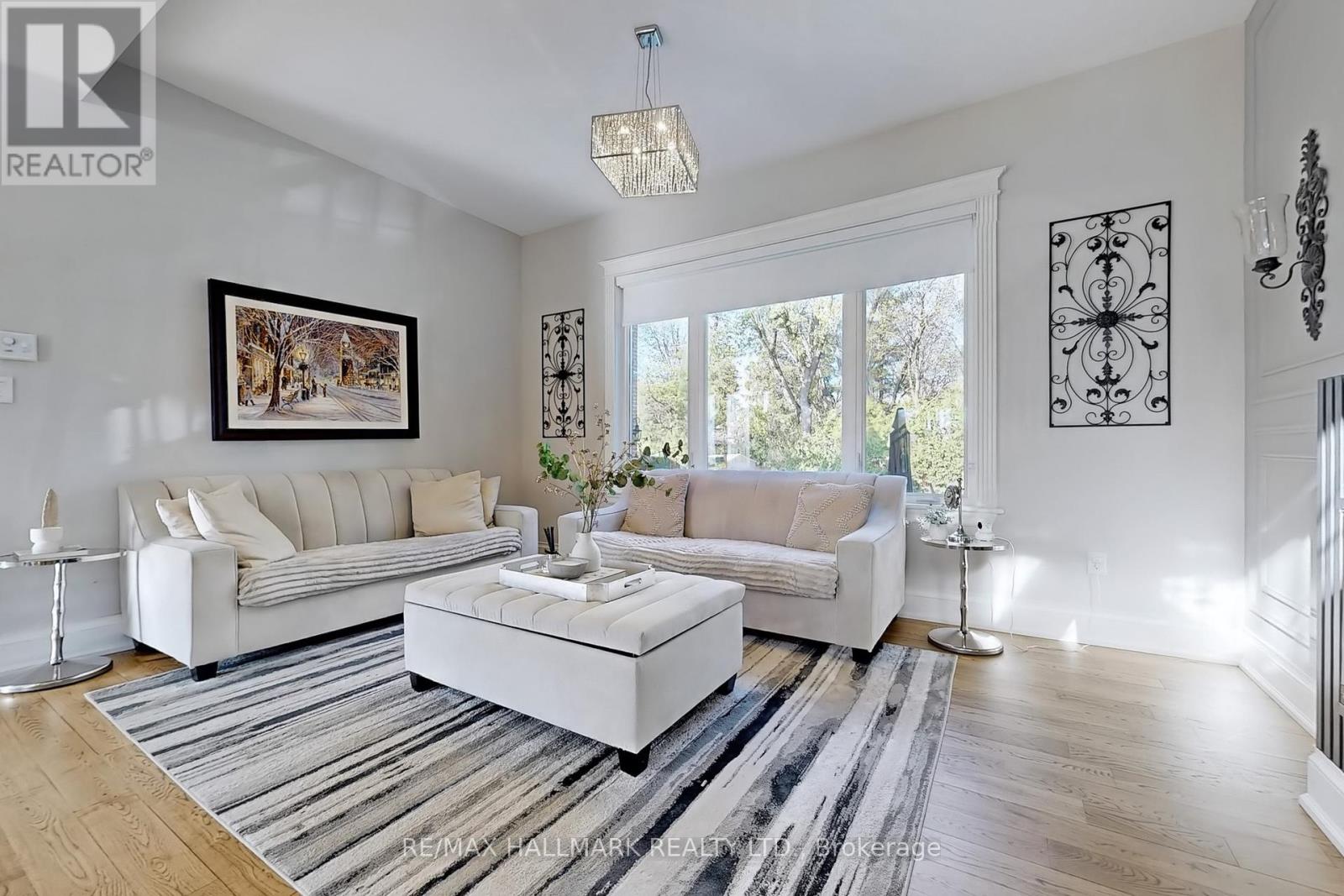 Photo 7 of 83 Hambly Avenue, King ON