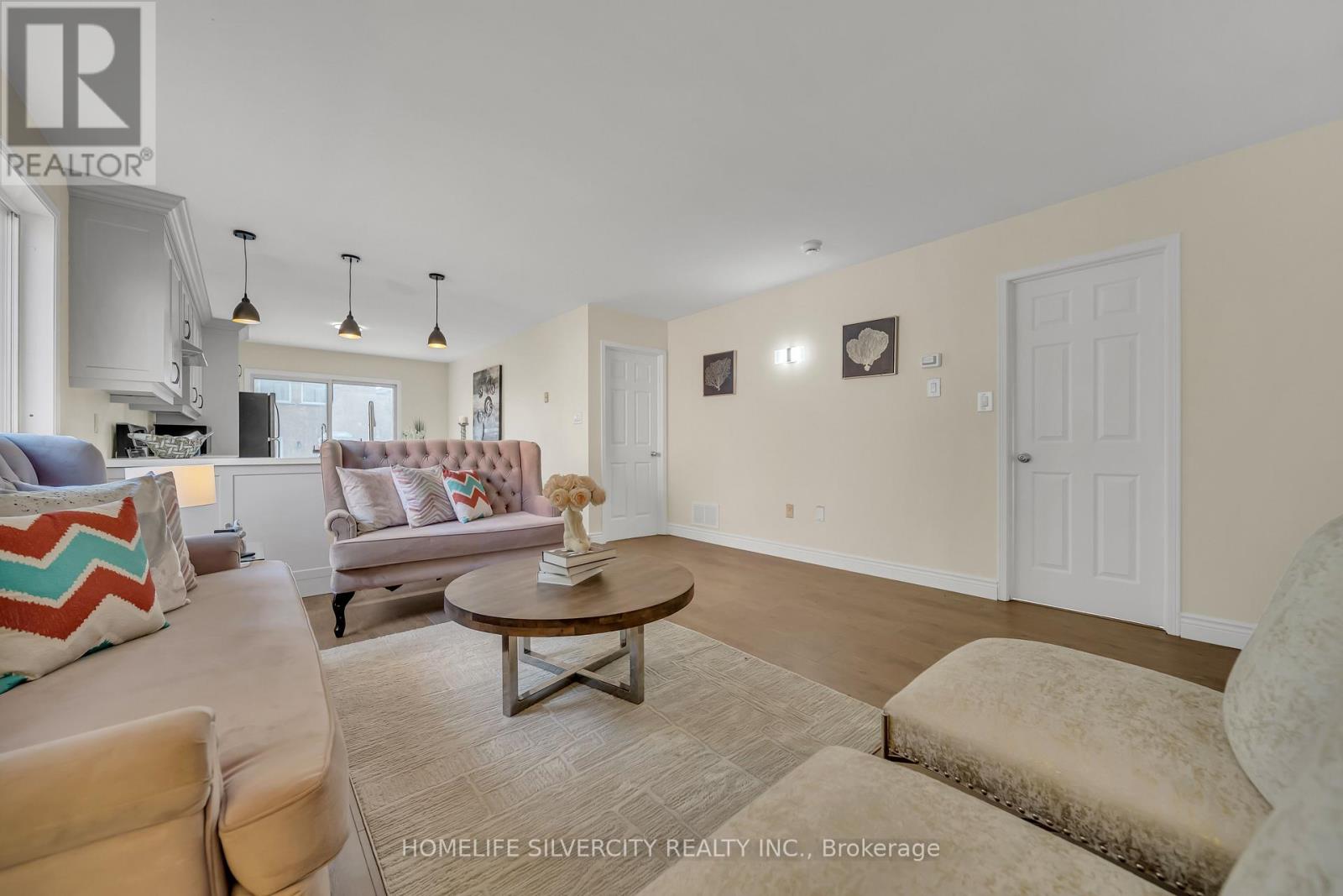Photo 12 of 17 Sydenham Wells Road, Barrie ON