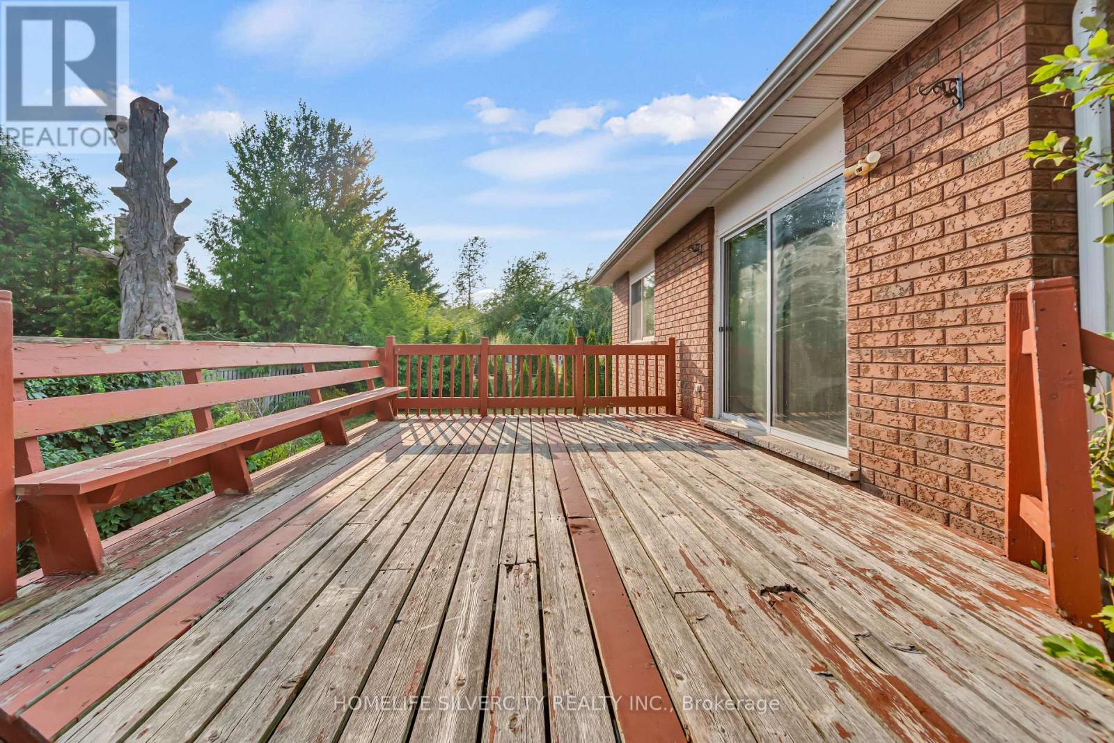 Photo 44 of 17 Sydenham Wells Road, Barrie ON