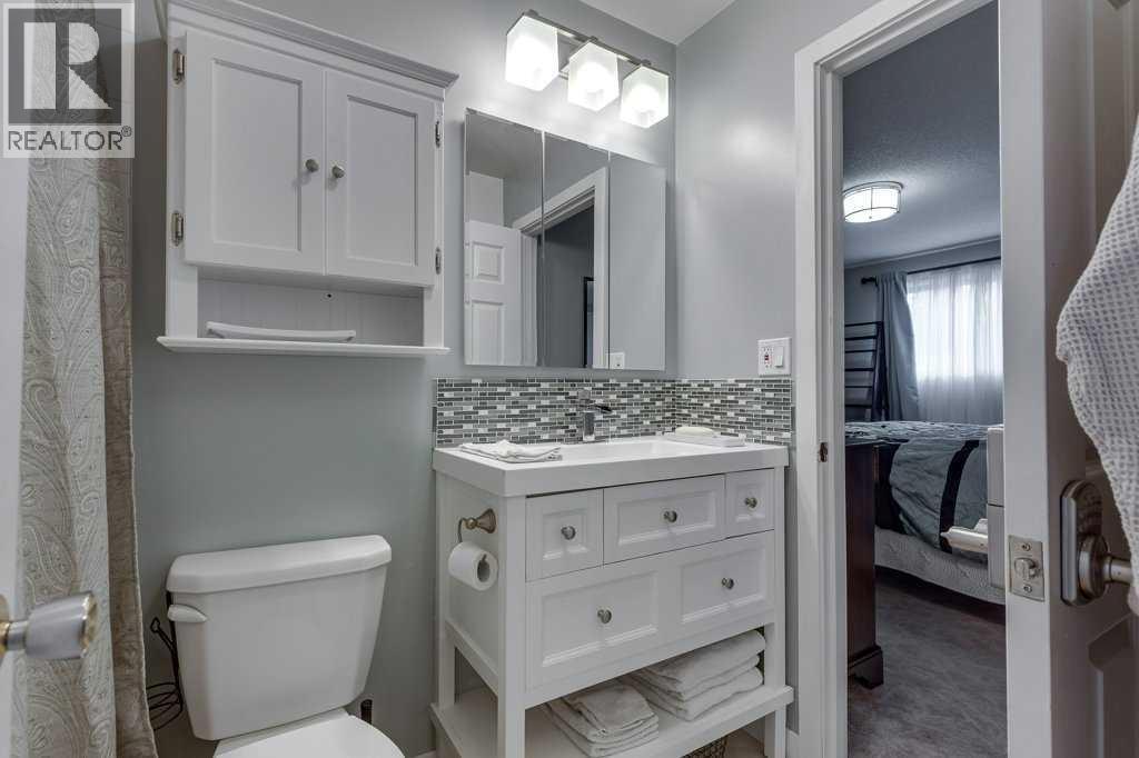 Photo 19 of 12 Mcphee Street, Red Deer AB