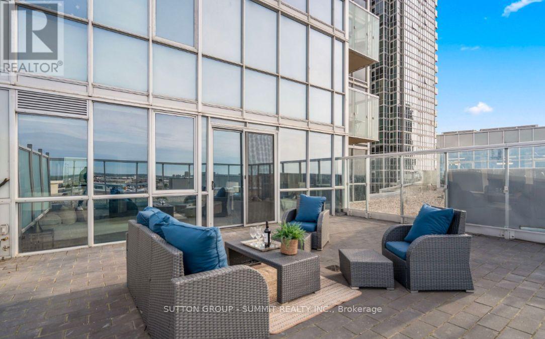 Photo 14 of 707 2908 Highway 7, Vaughan ON