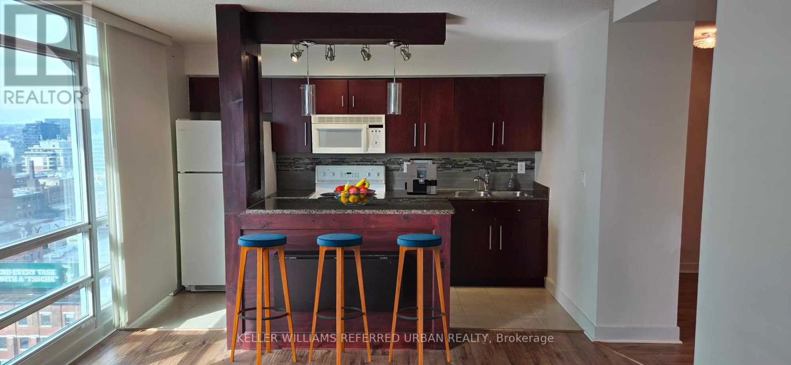 Photo 2 of 2201 381 Front Street, Toronto ON