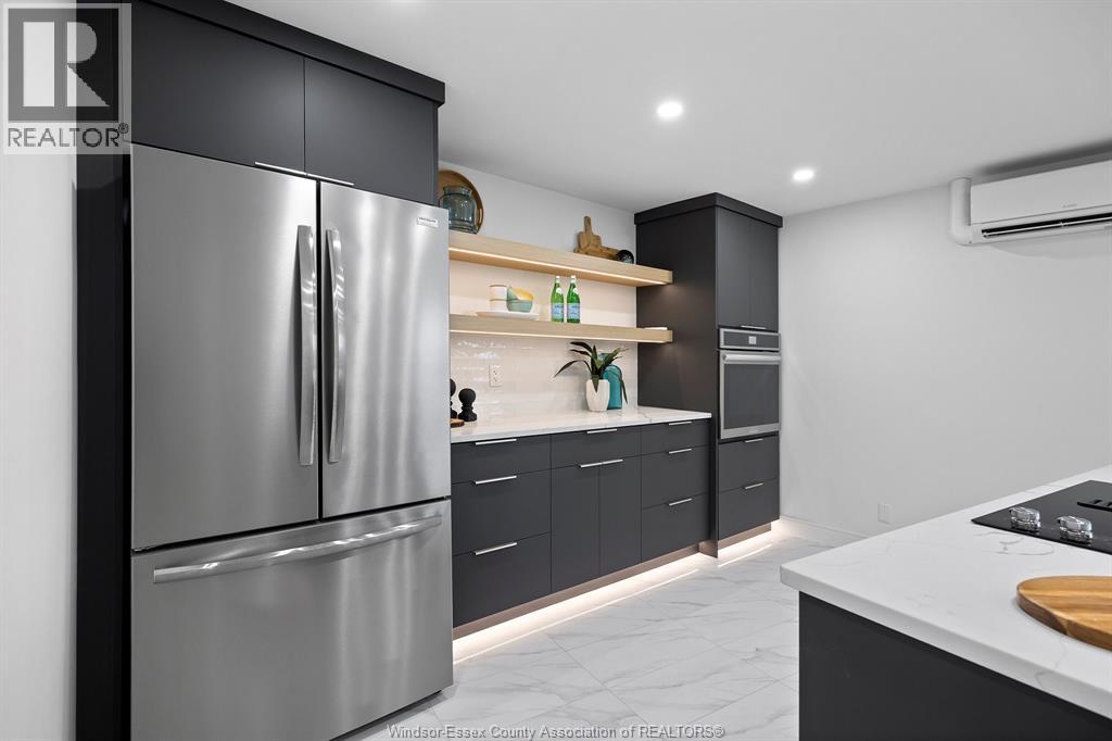 Photo 16 of 111 Riverside Drive East Unit 116, Windsor ON