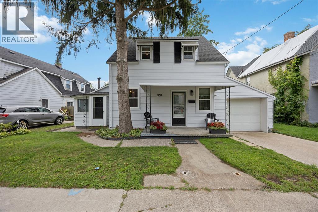 Photo 1 of 359 Maxwell Street, Sarnia ON