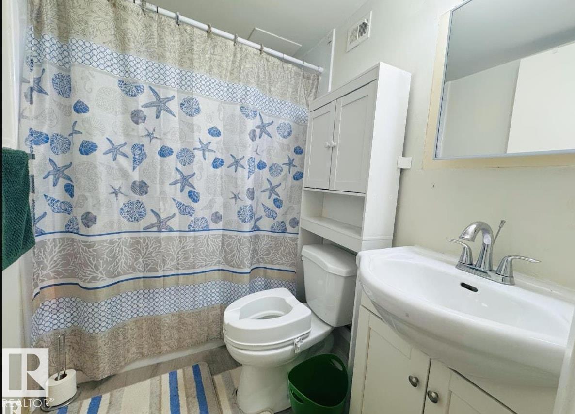 Photo 11 of 207 9028 Jasper Av Nw Nw, Edmonton AB
