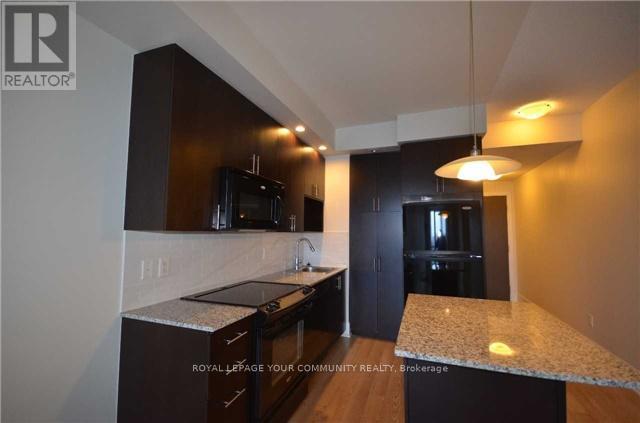 Photo 4 of 503 181 Wynford Drive, Toronto ON