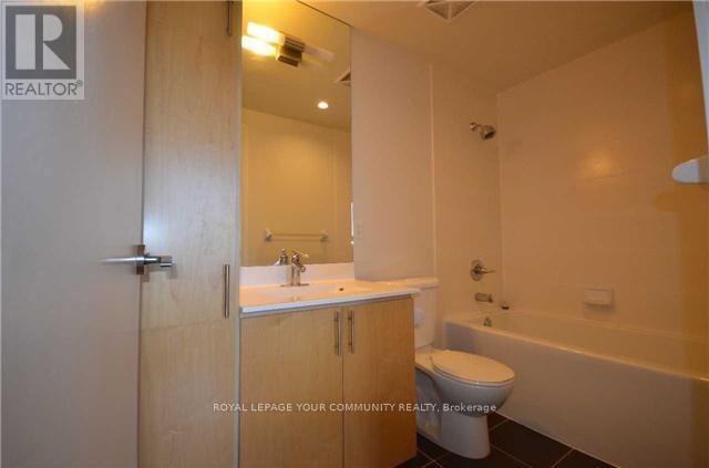 Photo 7 of 503 181 Wynford Drive, Toronto ON