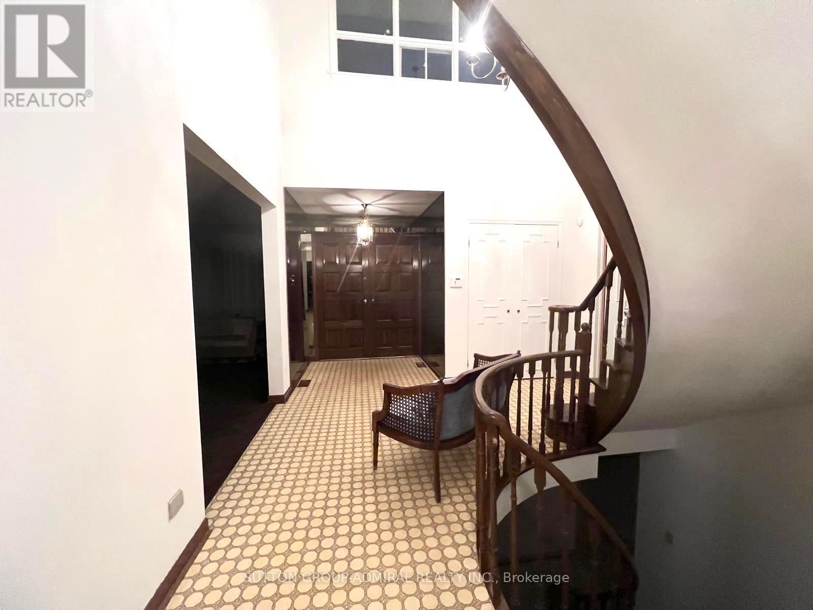 Photo 11 of 35 Nevada Avenue, Toronto ON