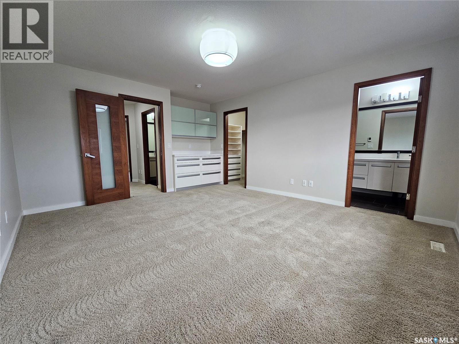 Photo 11 of 374 Pichler Crescent, Saskatoon SK