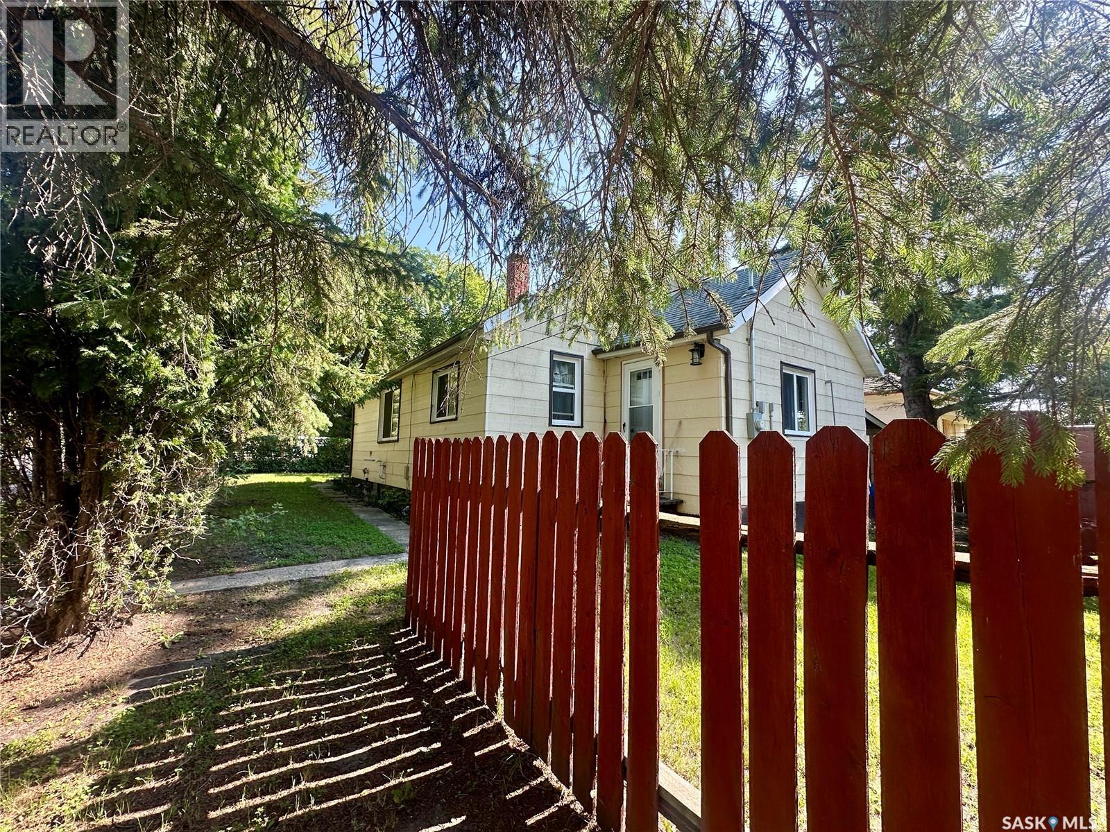 346 Cotter STREET — photo 19