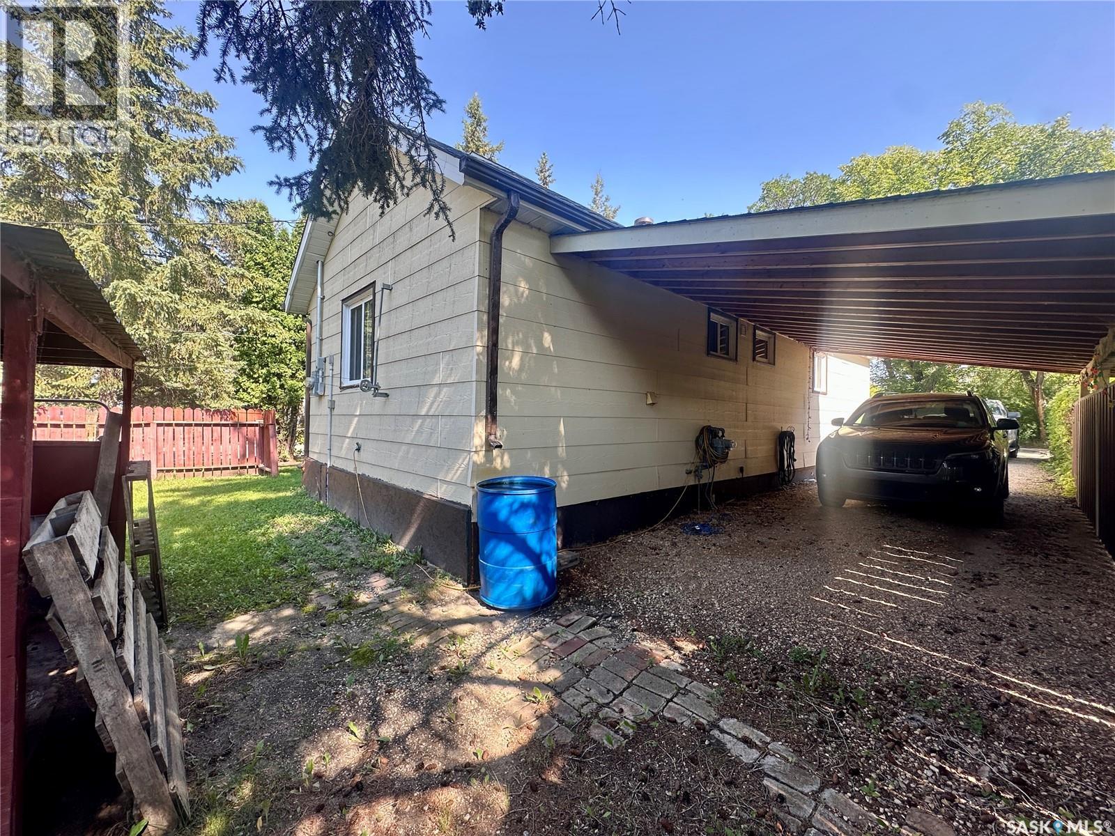 346 Cotter STREET — photo 21