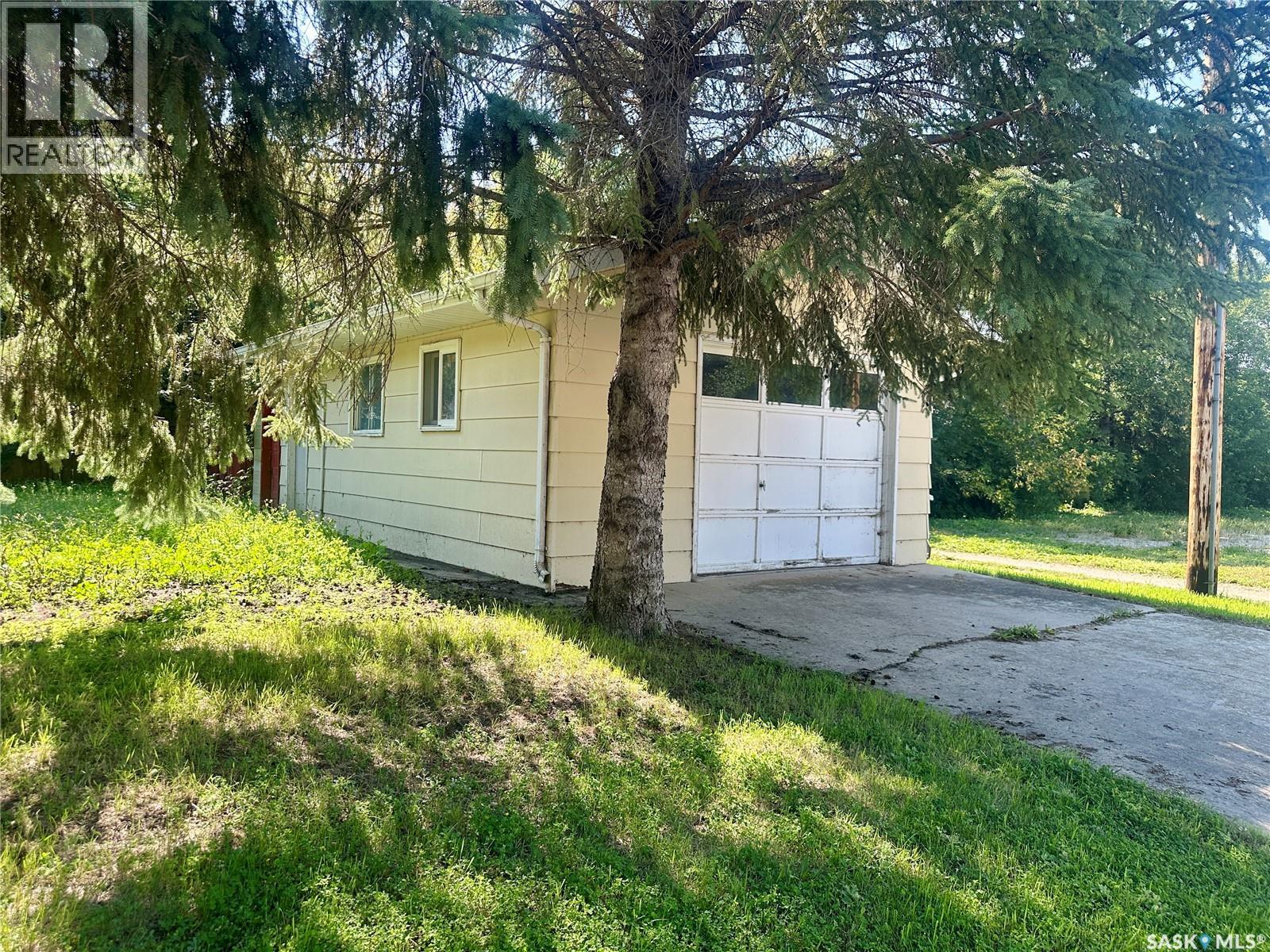 346 Cotter STREET — photo 25