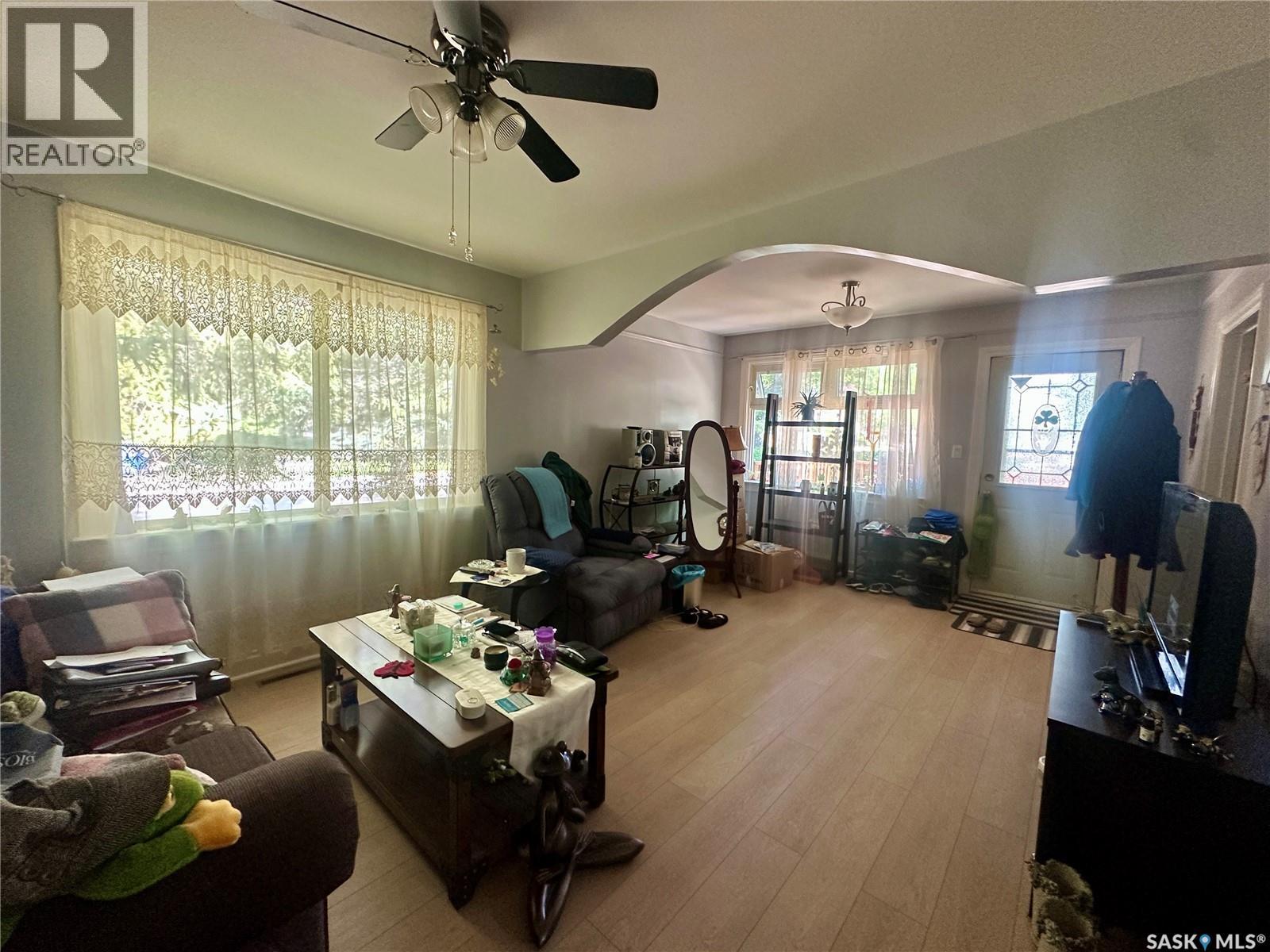346 Cotter STREET — photo 8