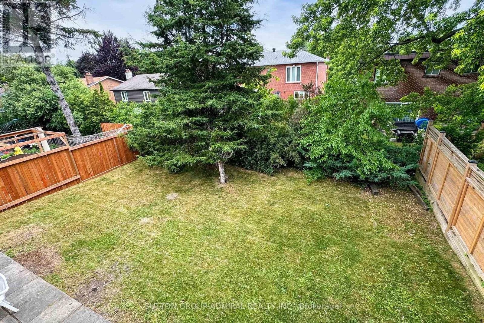 Photo 45 of 35 Nevada Avenue, Toronto ON