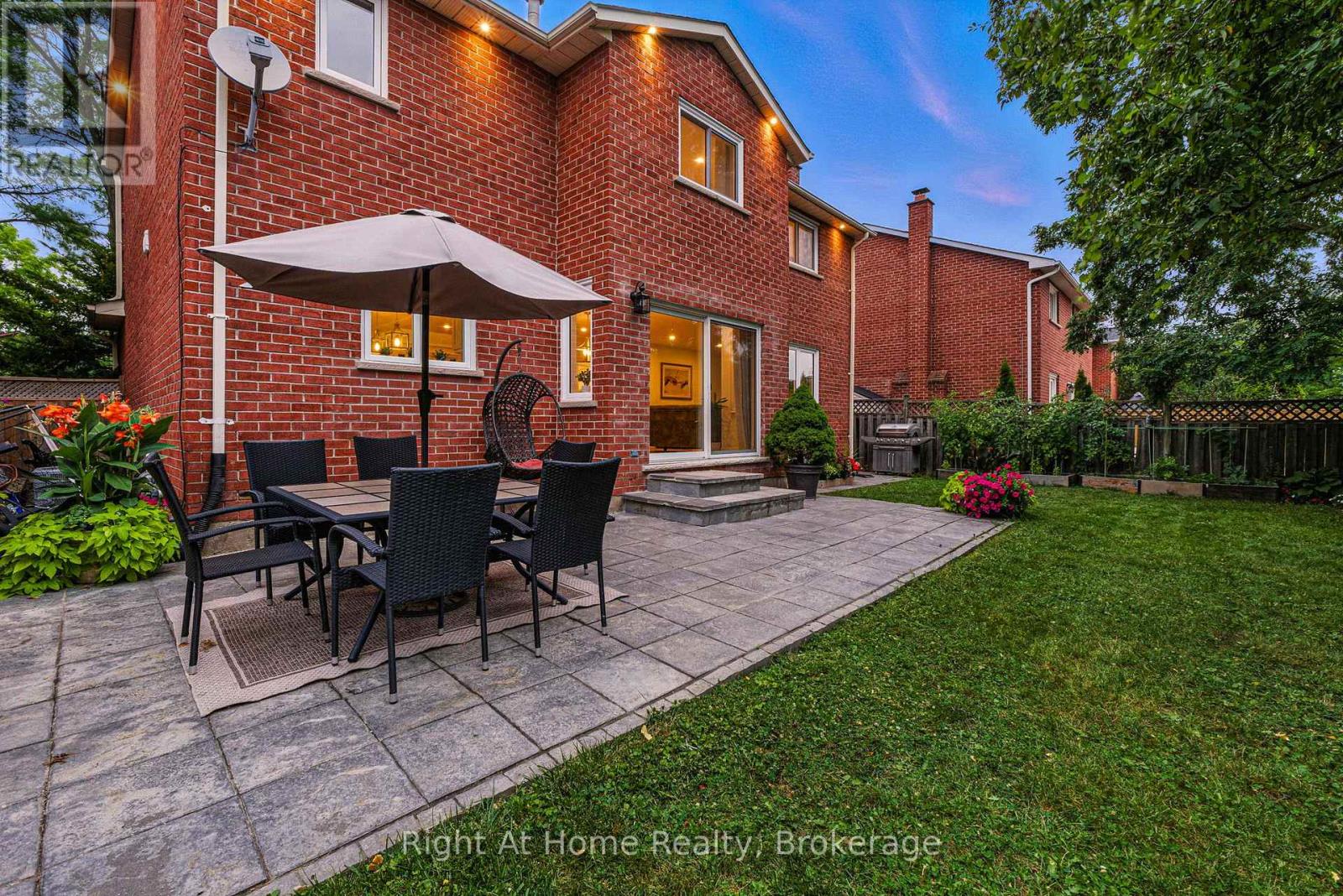 Photo 50 of 230 Poole Drive, Oakville ON