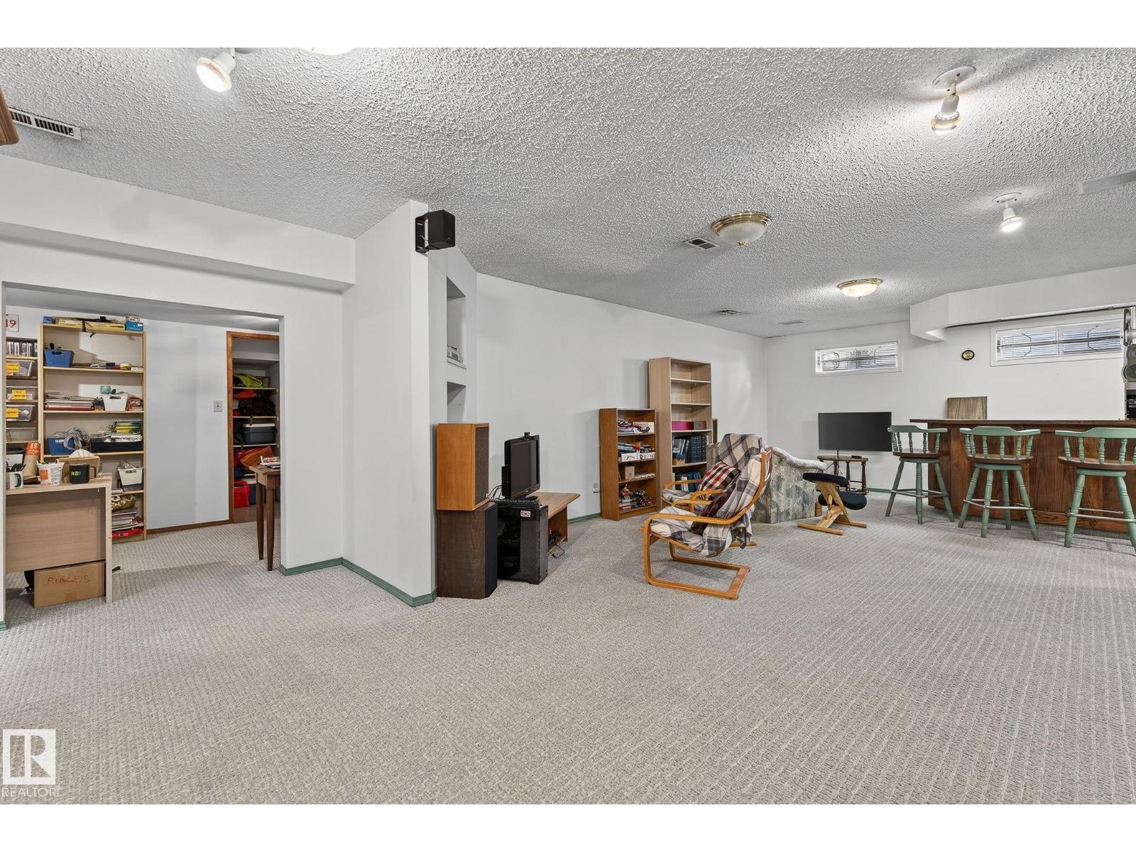 Photo 28 of 9319 74 St Nw, Edmonton AB