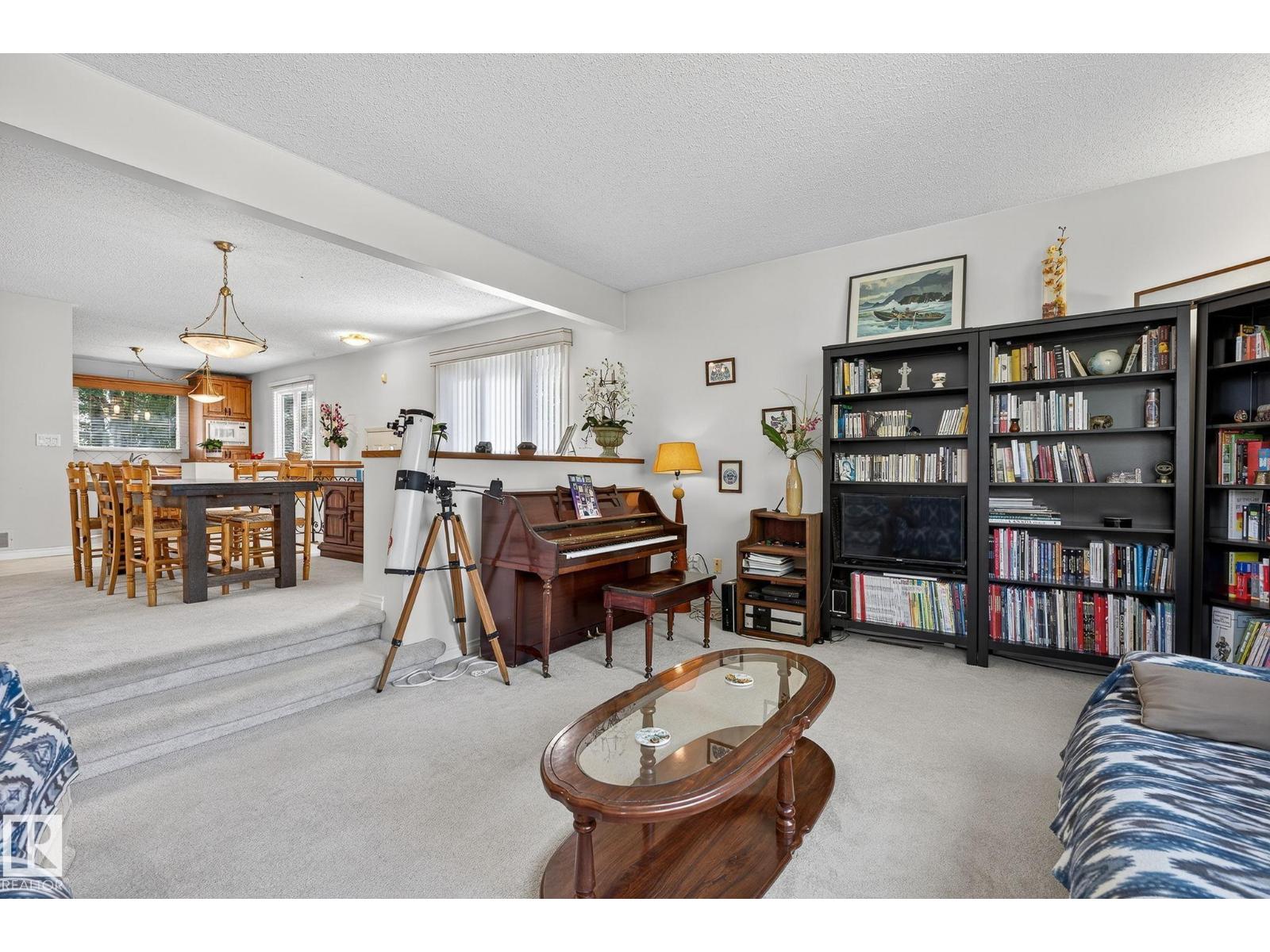 Photo 6 of 9319 74 St Nw, Edmonton AB