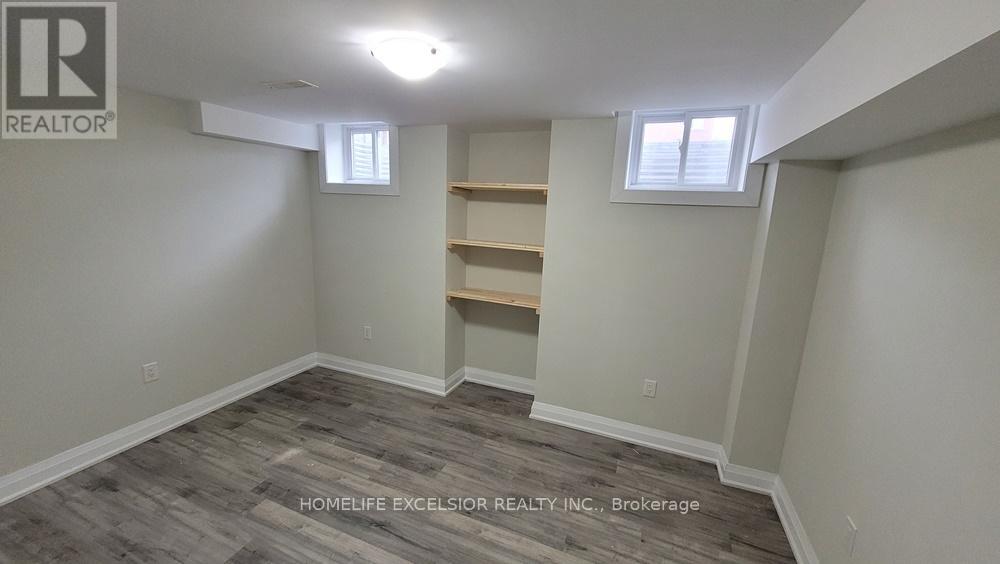 Photo 5 of Basement 6 Fitzroy Avenue, Markham ON
