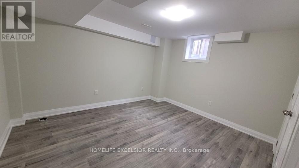 Photo 6 of Basement 6 Fitzroy Avenue, Markham ON