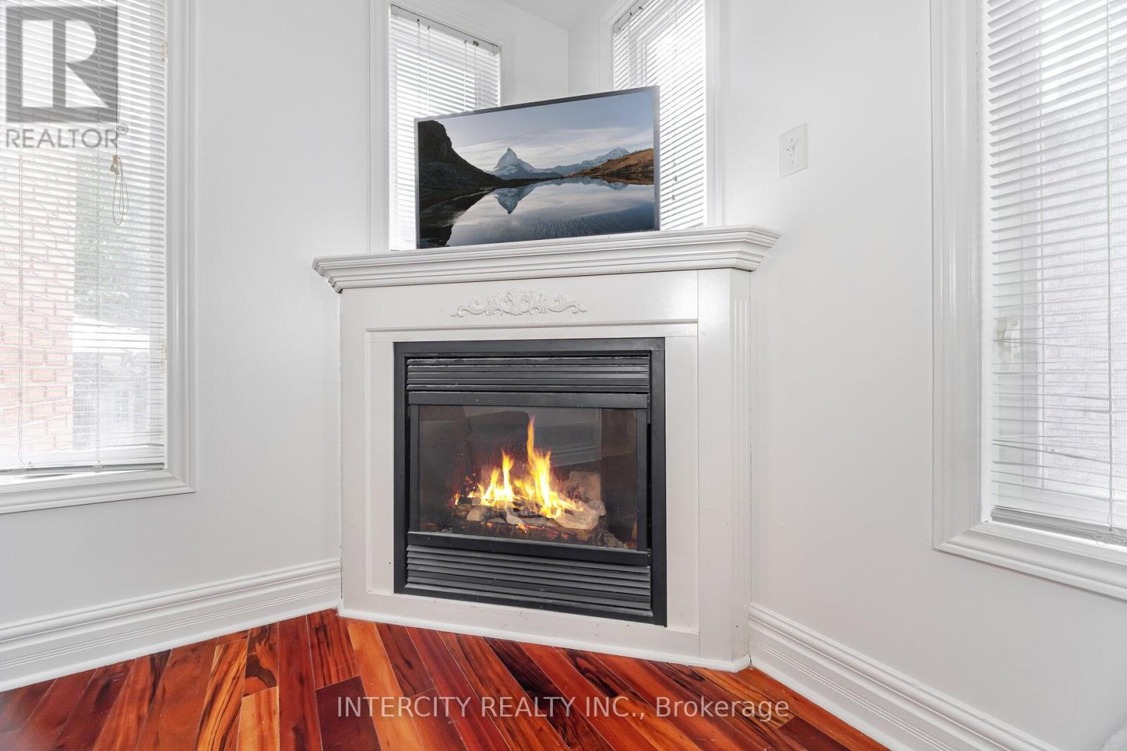 Photo 12 of 167 Terra Road, Vaughan ON