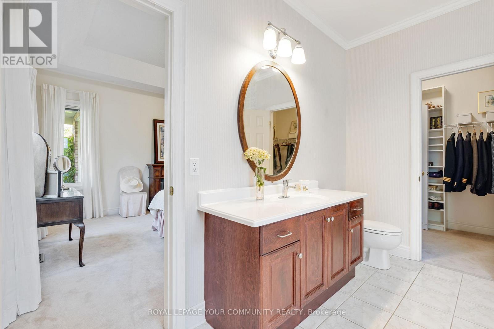 Photo 26 of 27 Faldos Flight, Whitchurchstouffville ON