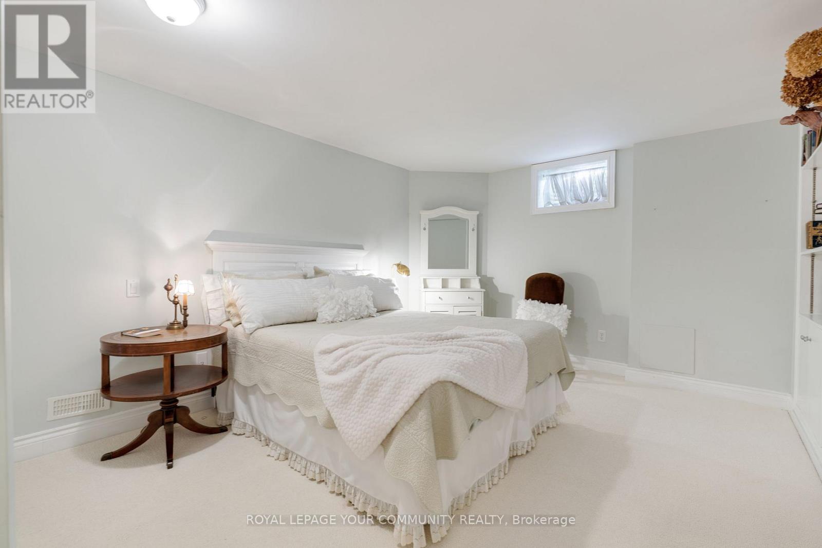 Photo 34 of 27 Faldos Flight, Whitchurchstouffville ON