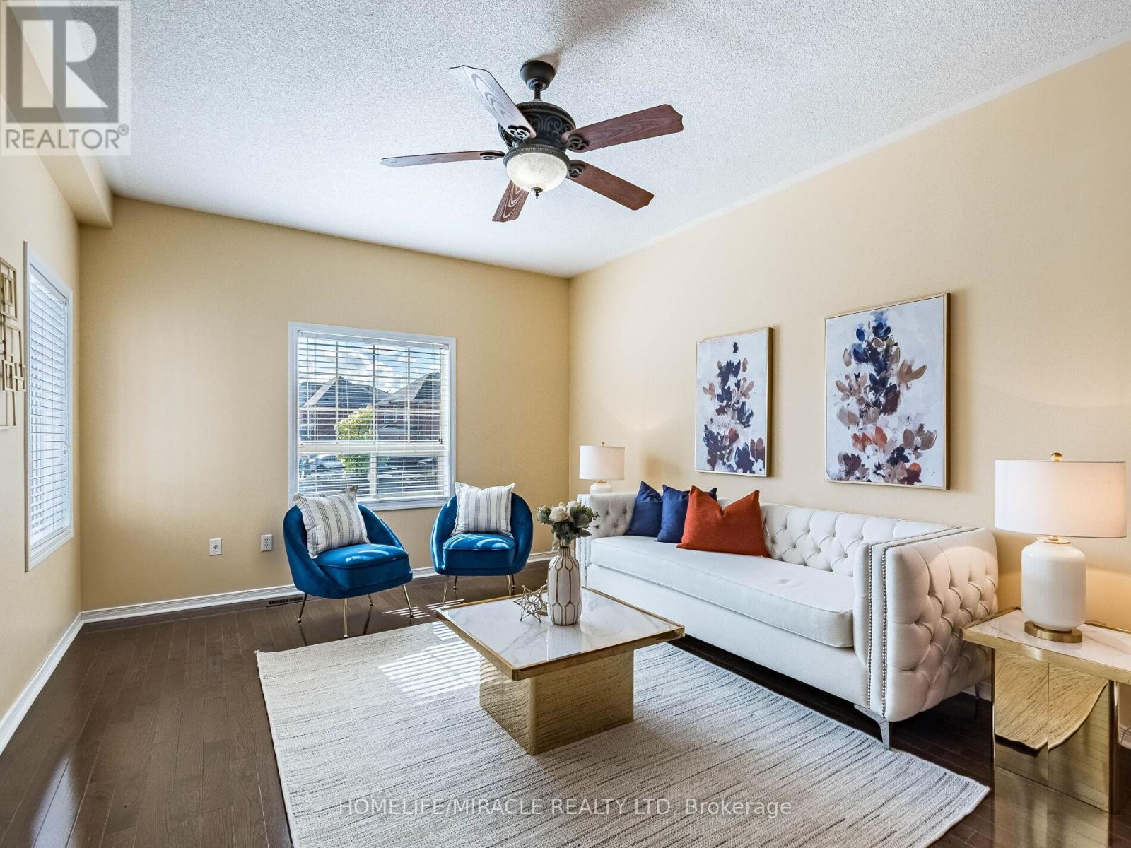 Photo 18 of 1 Kettlewell Crescent, Brampton ON