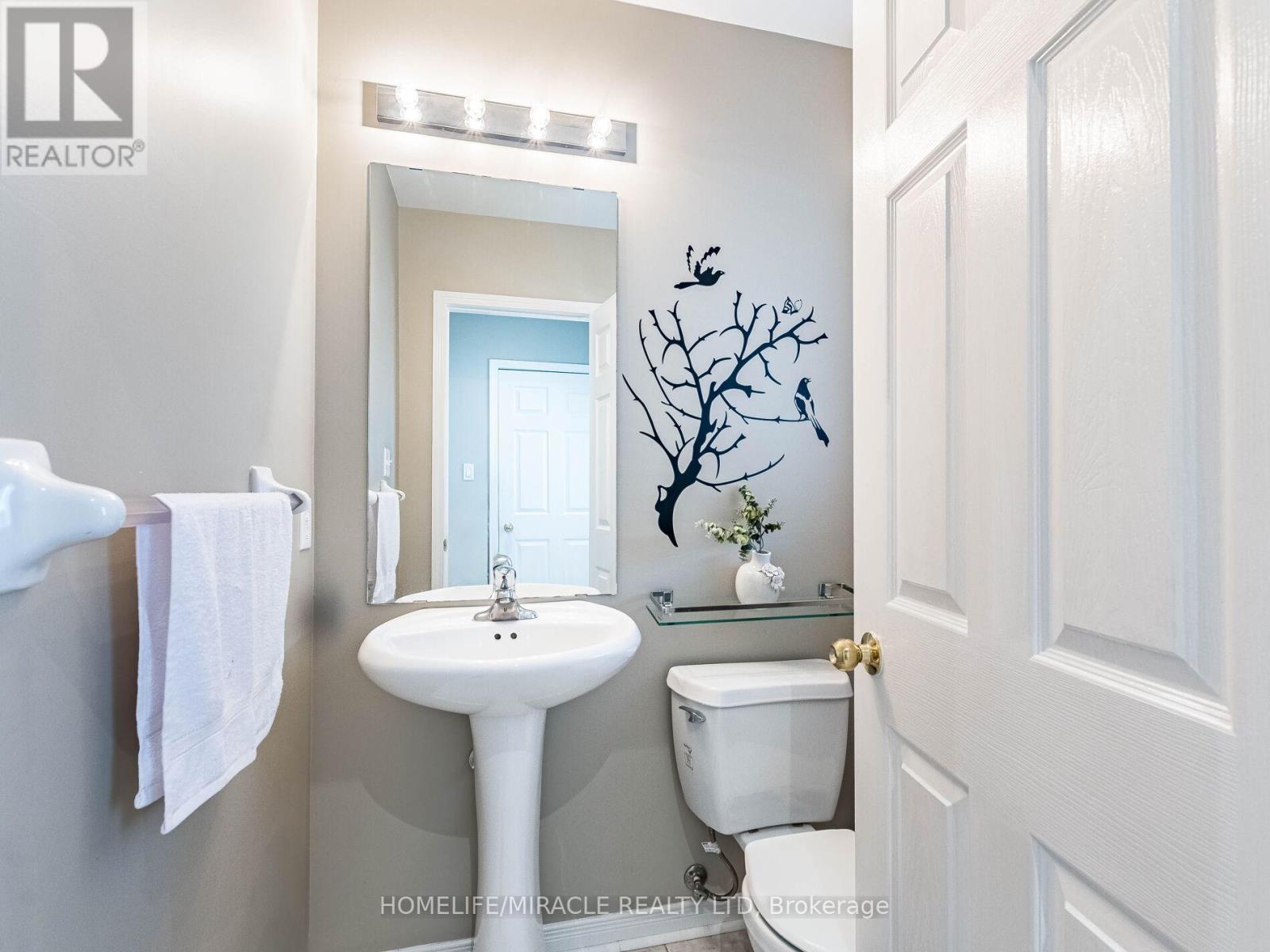 Photo 29 of 1 Kettlewell Crescent, Brampton ON